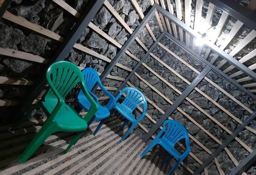 پانسیون кереге таш