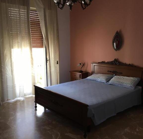 Pensão Affittacamere Al Piano Terra