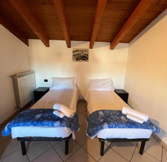 פנסיון Affittacamere Karma