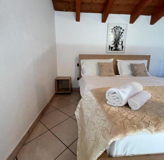 פנסיון Affittacamere Karma