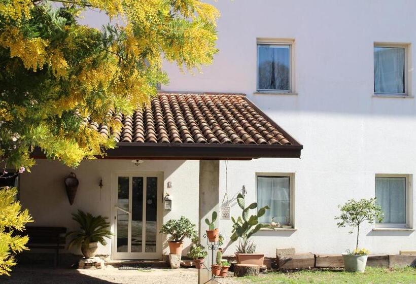 ペンション Alla Stazione