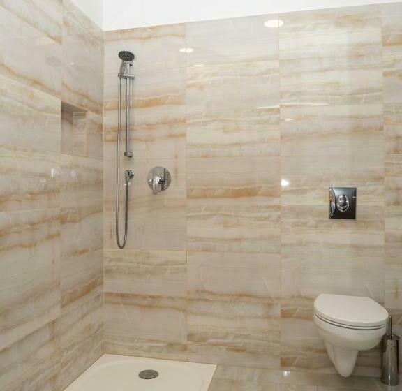 פנסיון Andoravendégház   Villány