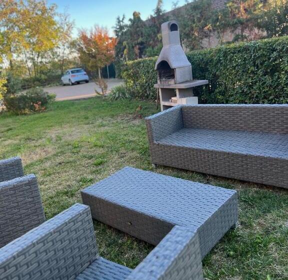 פנסיון Casa Fruscione