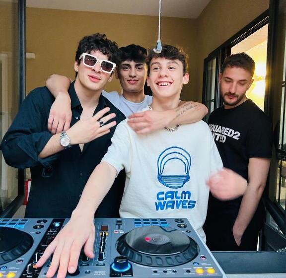 膳宿费 Dépendance La Corte