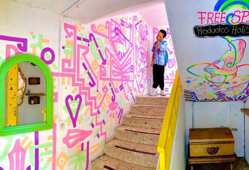 Пансион Free Spirit Hostel Guadalajara