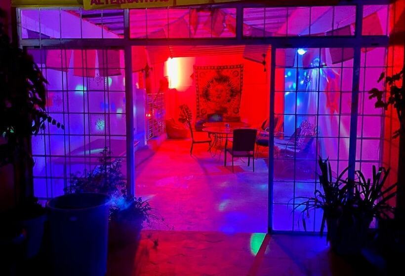 Пансион Free Spirit Hostel Guadalajara