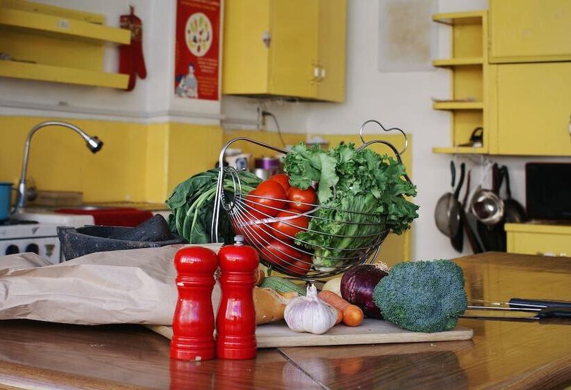 Пансион Free Spirit Hostel Guadalajara