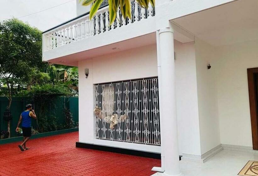 ペンション Free Spirit Villa Maravila