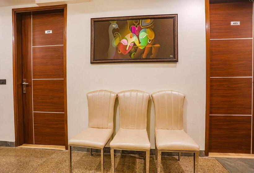 Пансион Fabhotel Rs Golden