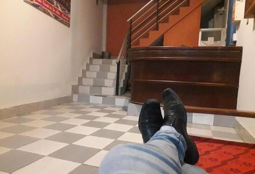 پانسیون Hospedaje Callao