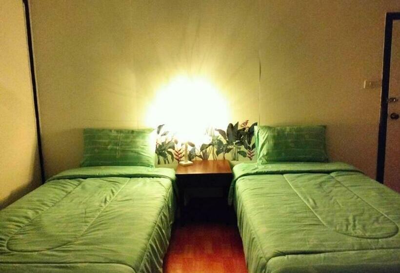 펜션 Light Worker Guest House