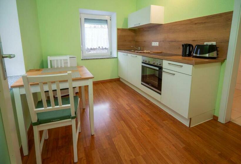 بنسيون Monteur / Arbeiter Apartment_ Wohnung 4