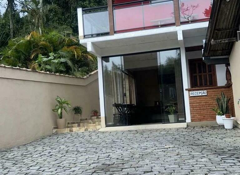 Пансион Suites Estrela