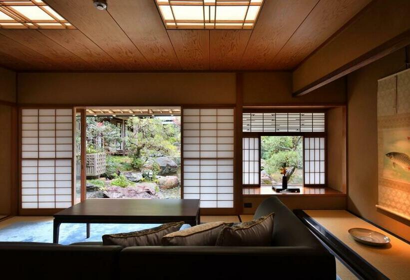 료칸 Oni No Sumika