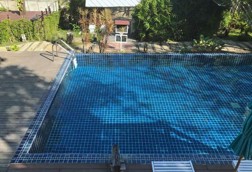 Sandhana Samet Resort