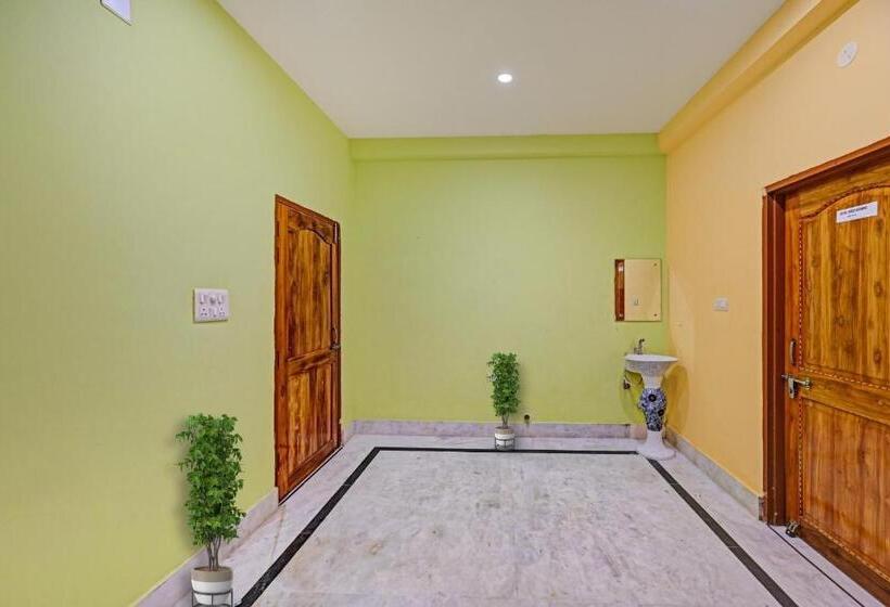 Spot On Hotel Shree Krishna