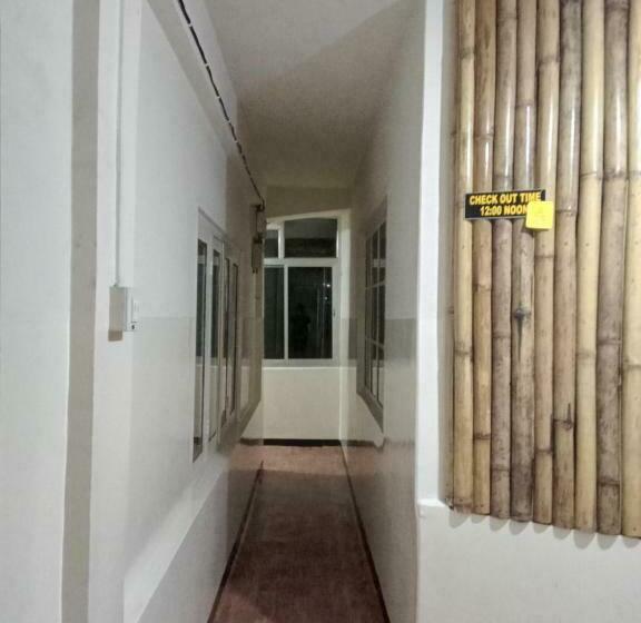 Bed and Breakfast Southern Lodge, Kohima, Nagaland