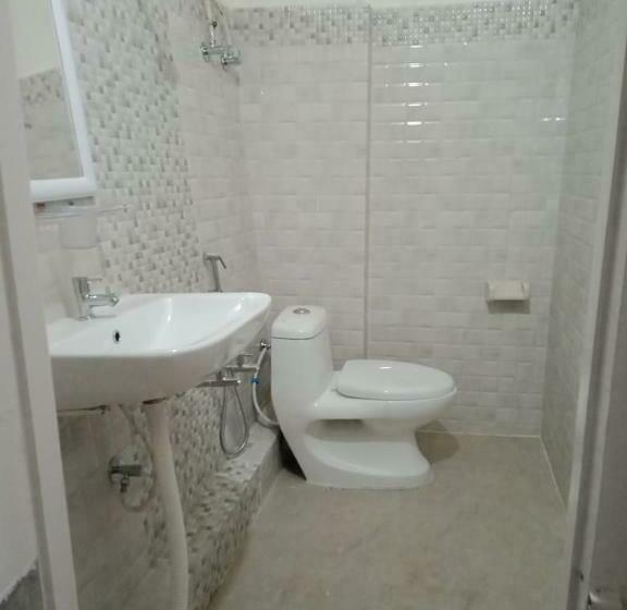 Bed and Breakfast Southern Lodge, Kohima, Nagaland