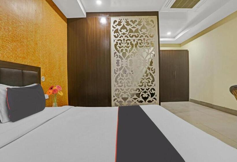 Отель Collection O Shree Shyam