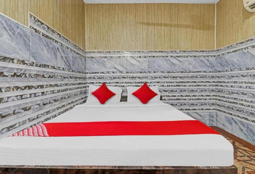 בית מלון כפרי New Geetanjali