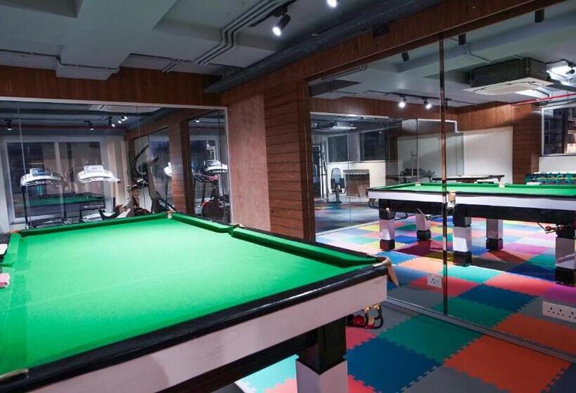 هتل Antique Regency