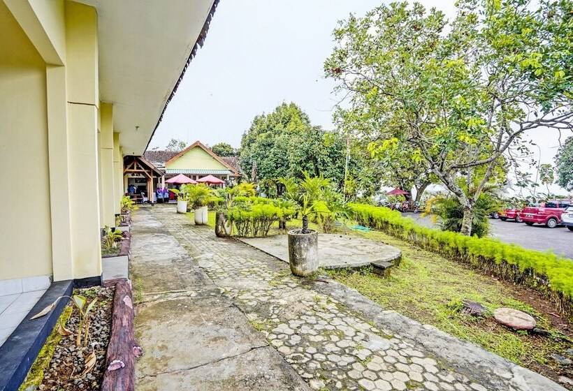 Capital O 92162 Hotel Wisata Karya