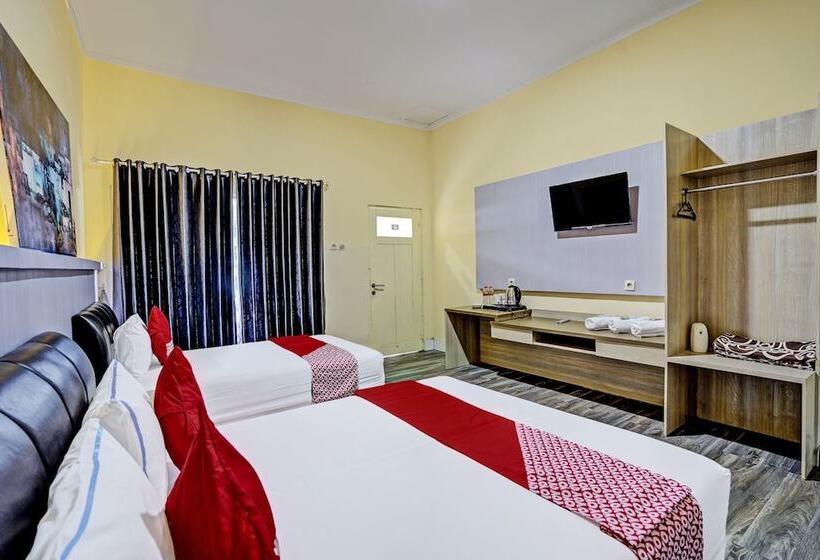 Capital O 92162 Hotel Wisata Karya