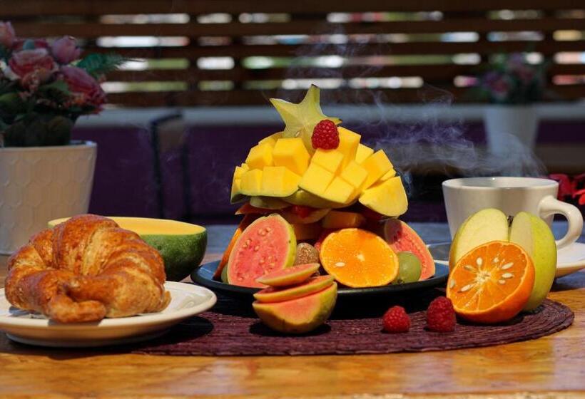 בית מלון כפרי Casa Flora Handmade