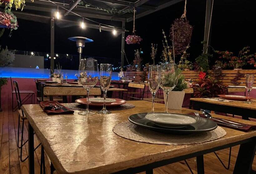 فندق Casa Flora Handmade