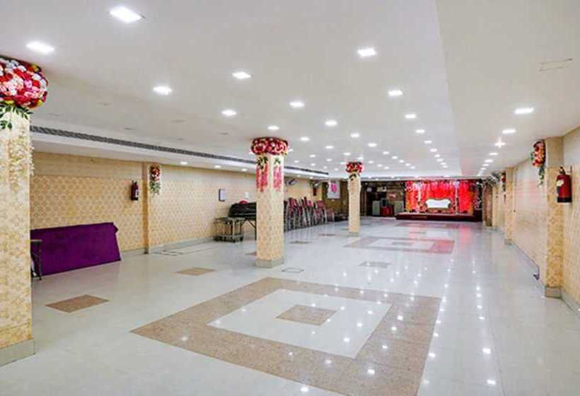 فندق O Maharoopa Palace