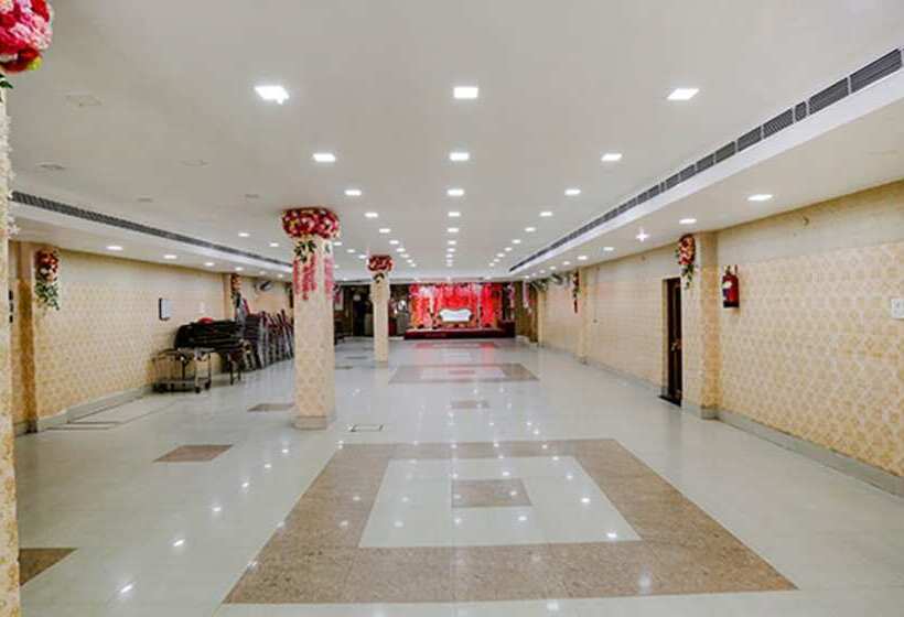 فندق O Maharoopa Palace