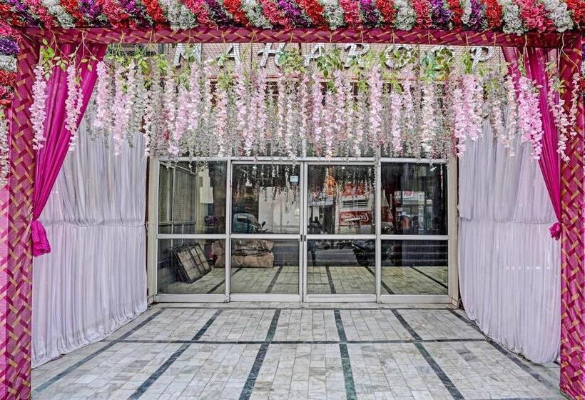 فندق O Maharoopa Palace