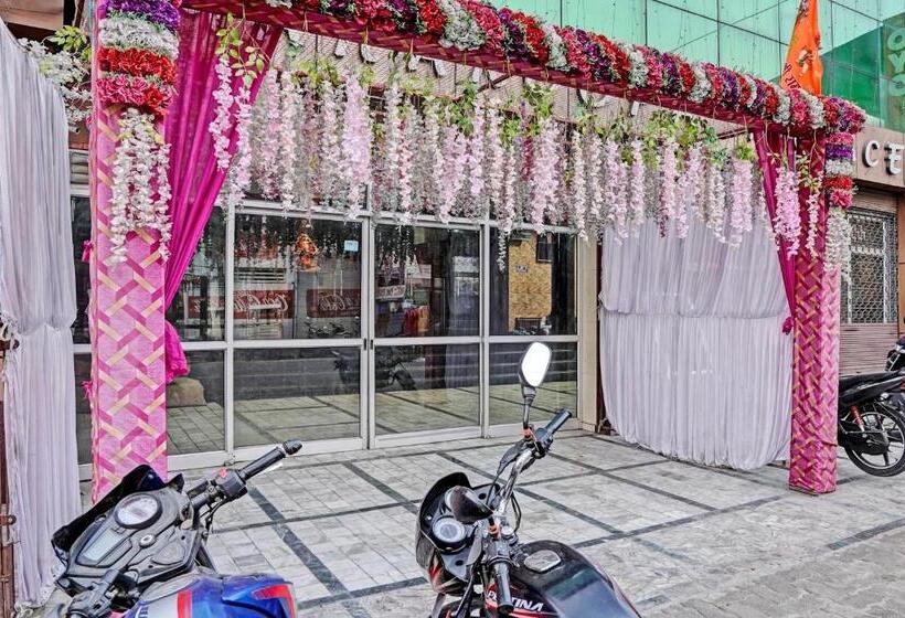 فندق O Maharoopa Palace