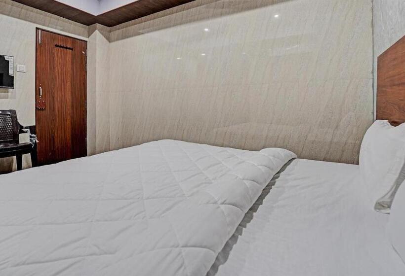 فندق O Maharoopa Palace