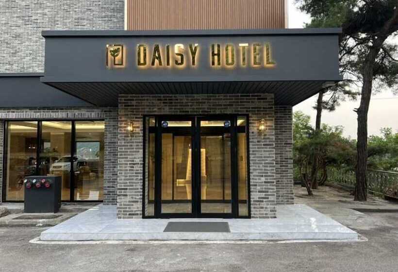 בית מלון כפרי Daisy
