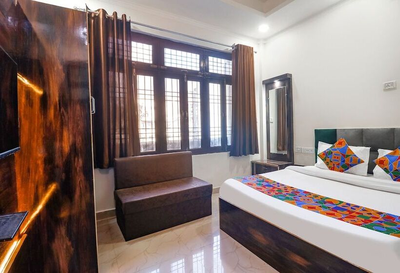 فندق Fabexpress Royal Villas