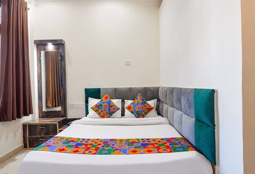 فندق Fabexpress Royal Villas