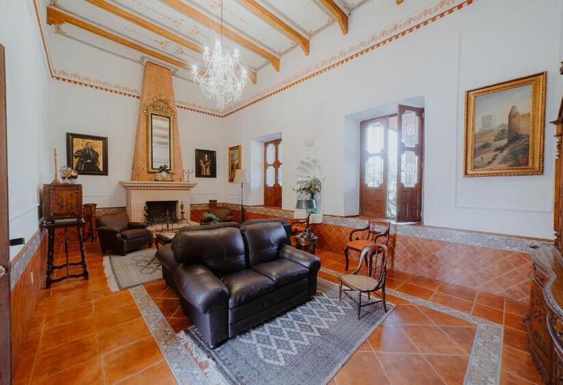 هتل Hacienda La Cieneguita
