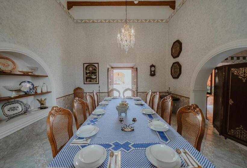 هتل Hacienda La Cieneguita
