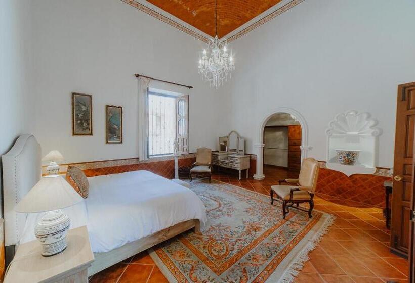 هتل Hacienda La Cieneguita