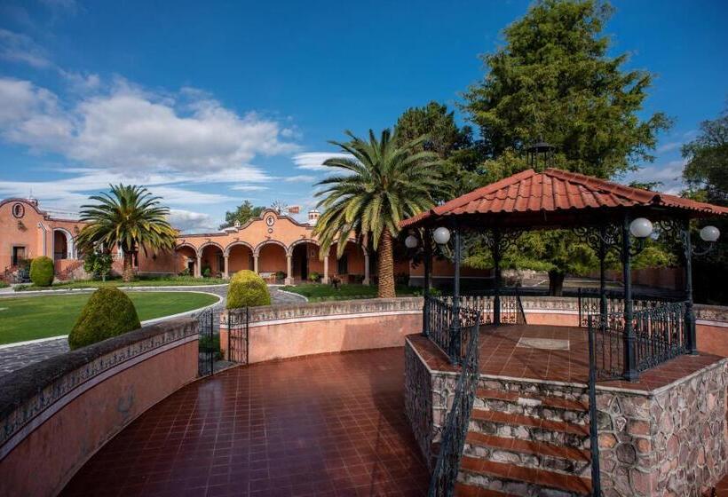 هتل Hacienda La Cieneguita