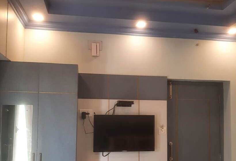 Отель Jairam Samraj