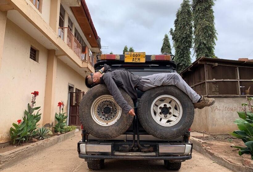 酒店 Kinyaiya S Farm Lodge