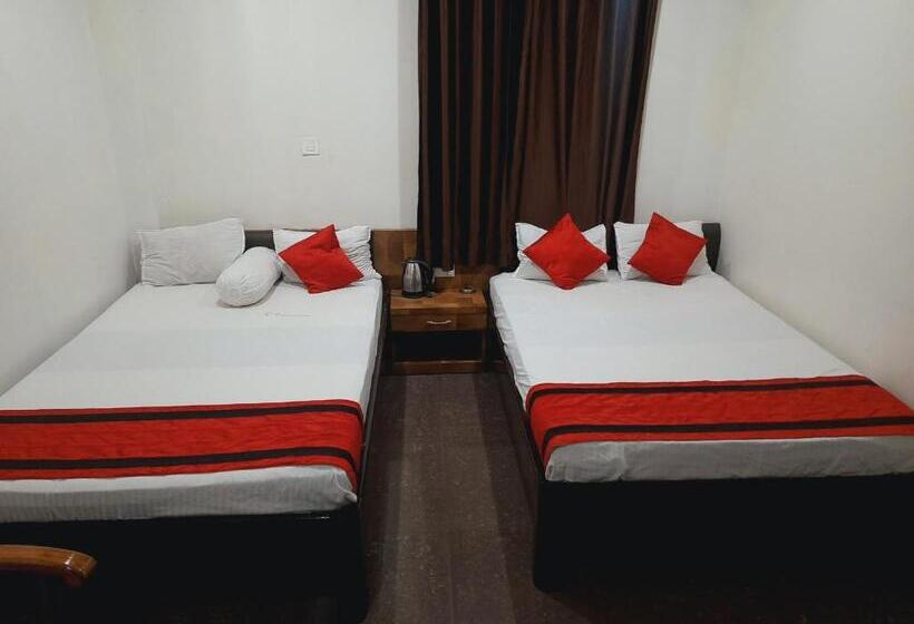 هتل Knight Inn Airport