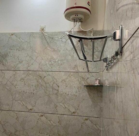 호텔 Oyo 80726c Thakur Residency