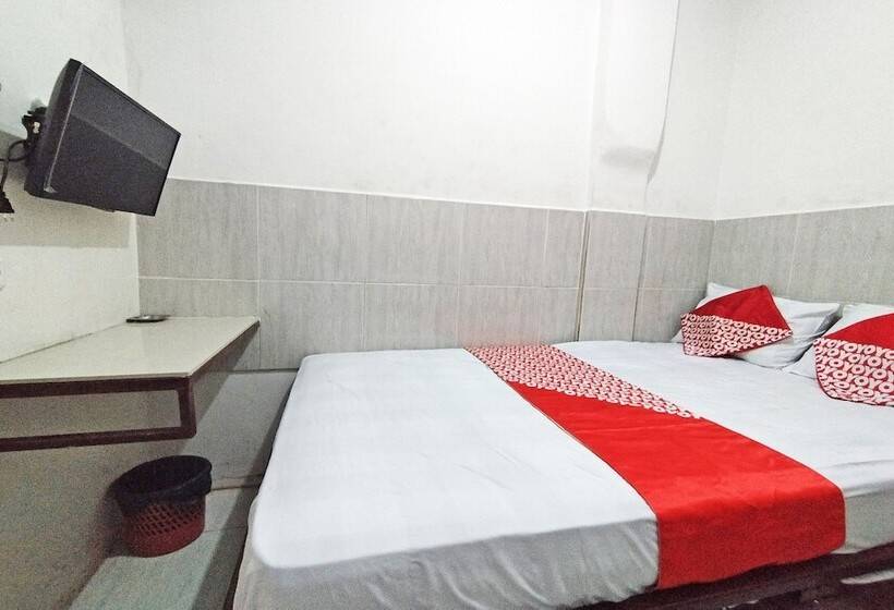 هتل Oyo 92157 Benteng Kost Syariah