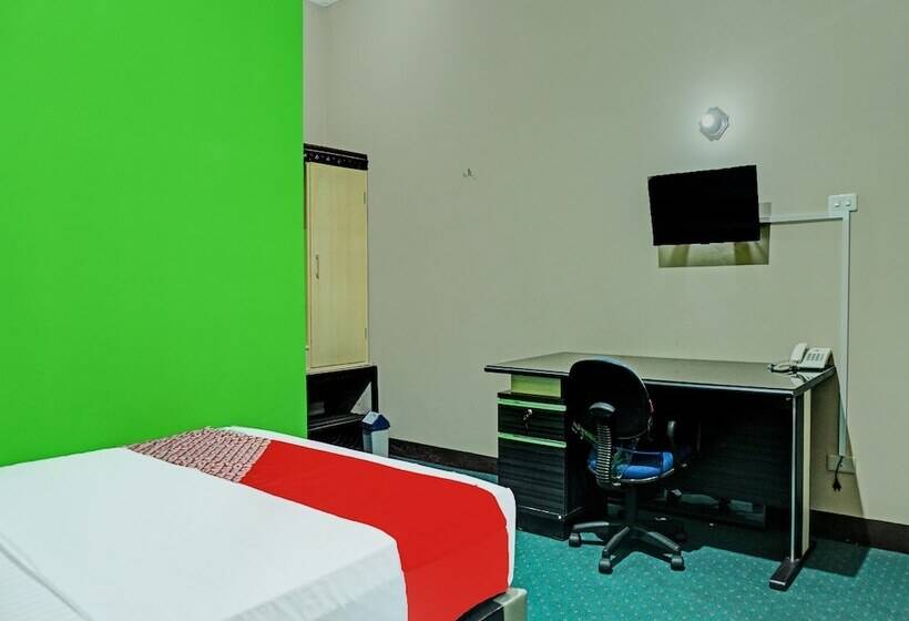 فندق Oyo 92189 Wisma Inayah Syariah