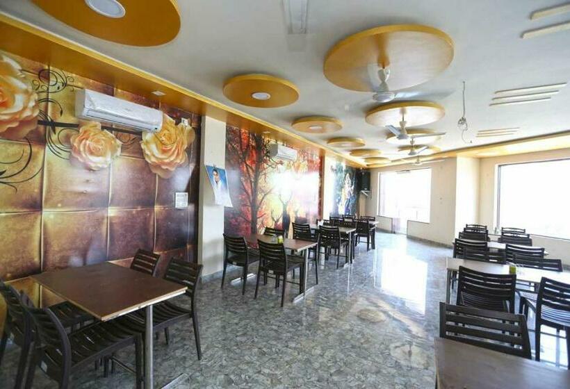 호텔 Oyo Flagship 80728 My Prime Family Restaurant