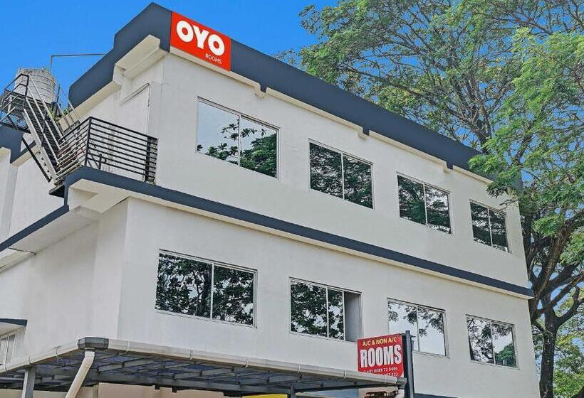 호텔 Oyo Flagship 80820 Hornbill Residency