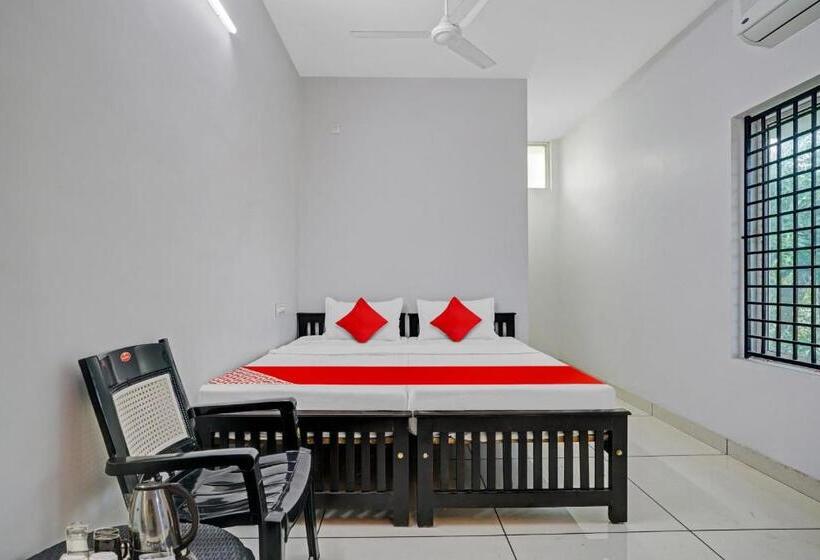 호텔 Oyo Flagship 80820 Hornbill Residency